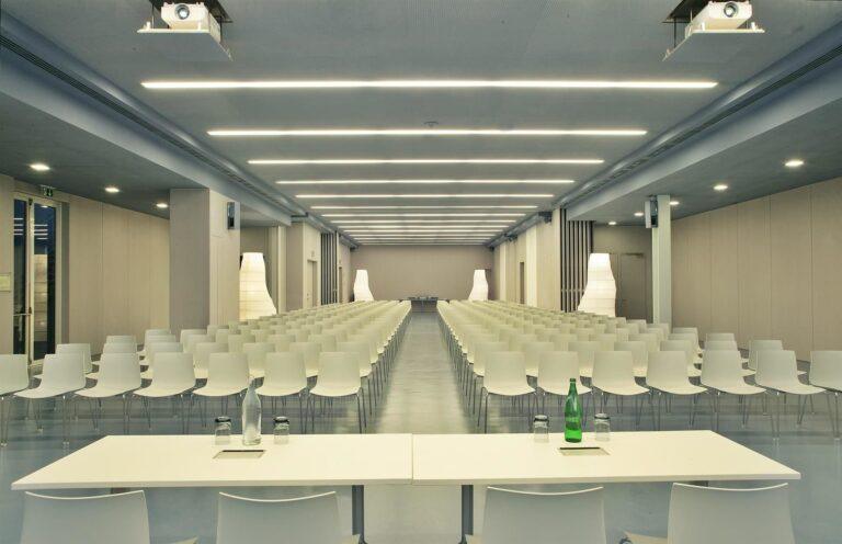the-oitavos-1lieu1salle-conference.jpg