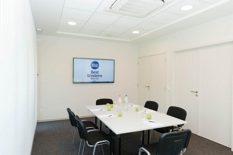 best-western-hotel-wavre-1lieu1salle-seminaire.jpg