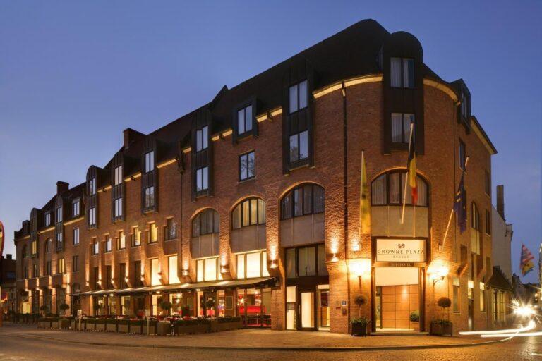 crowne-plaza-brugge-1lieu1salle-event.jpg