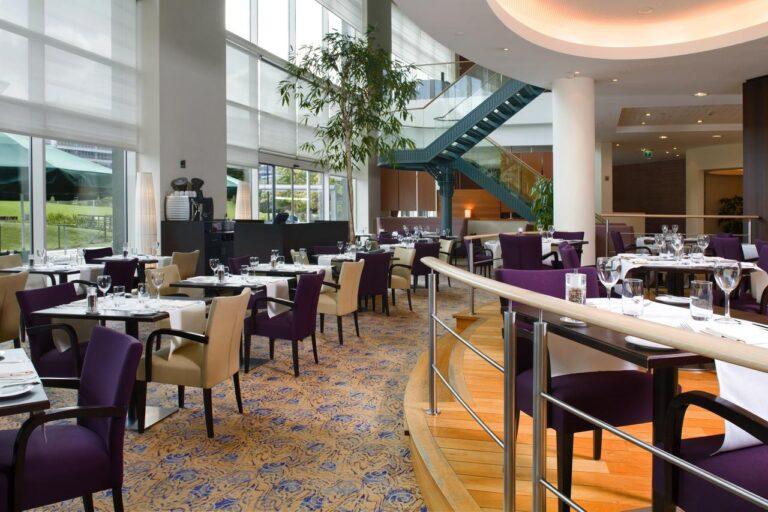 crowne-plaza-brussels-airport-1lieu1salle-meeting.jpg