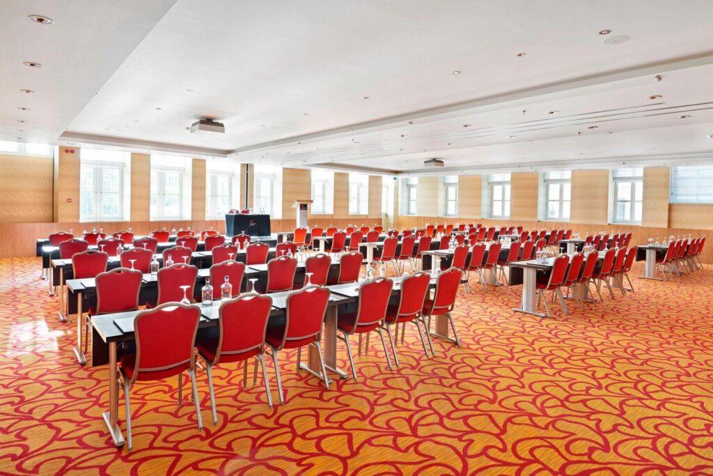 ghent-marriott-1lieu1salle-meetings.jpg