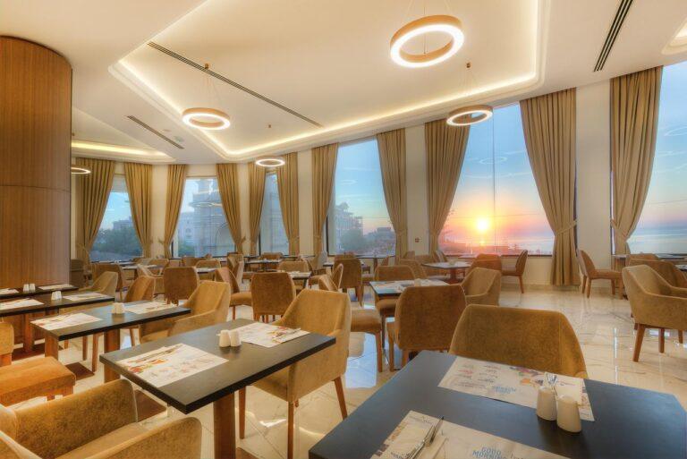 golden-tulip-vivaldi-1lieu1salle-meetings.jpg
