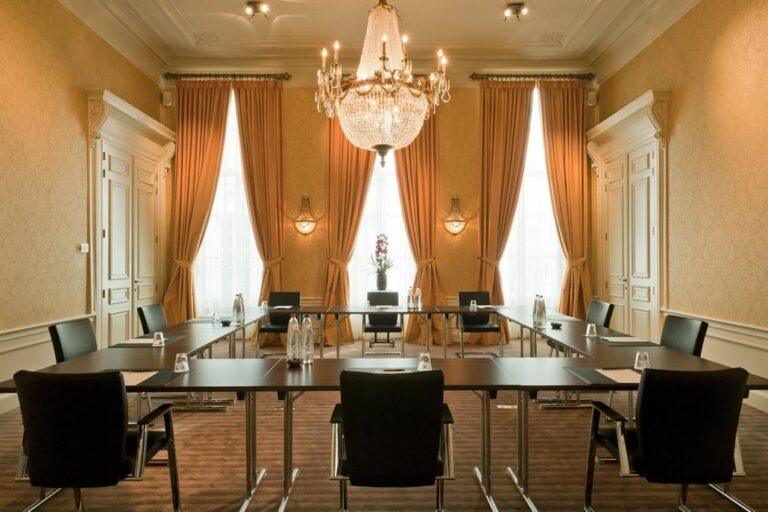 grand-hotel-casselbergh-brugge-1lieu1salle-conferences.jpg