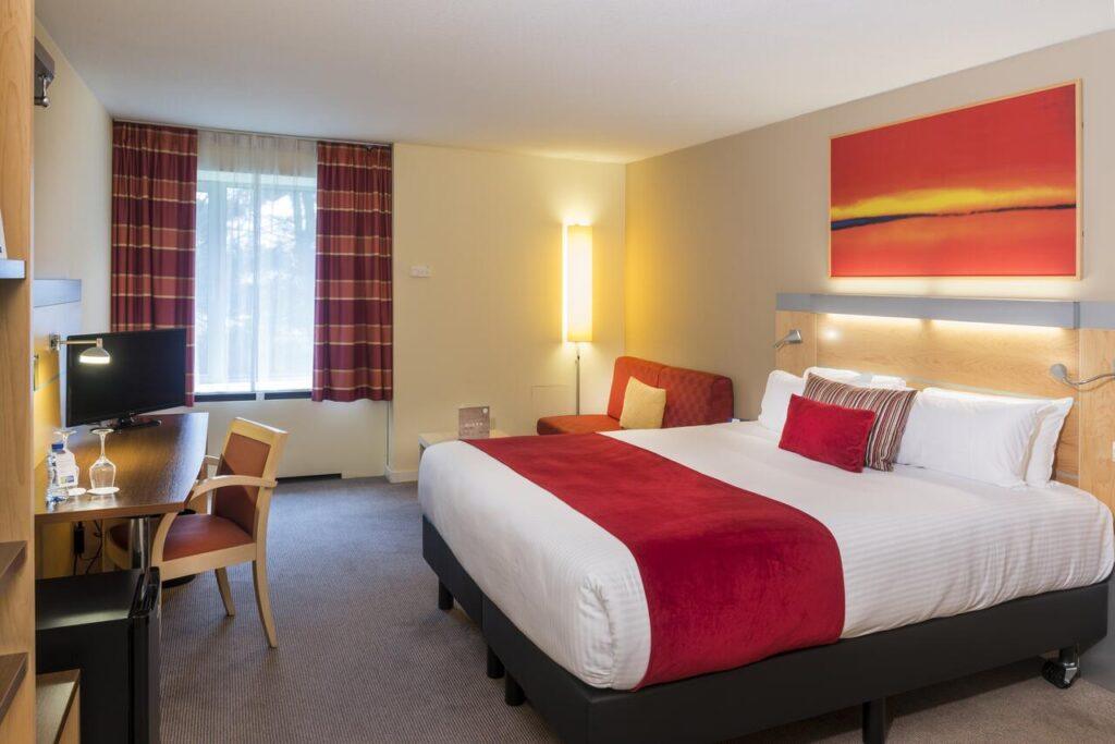 holiday-inn-express-gand-1lieu1salle-evenement.jpg