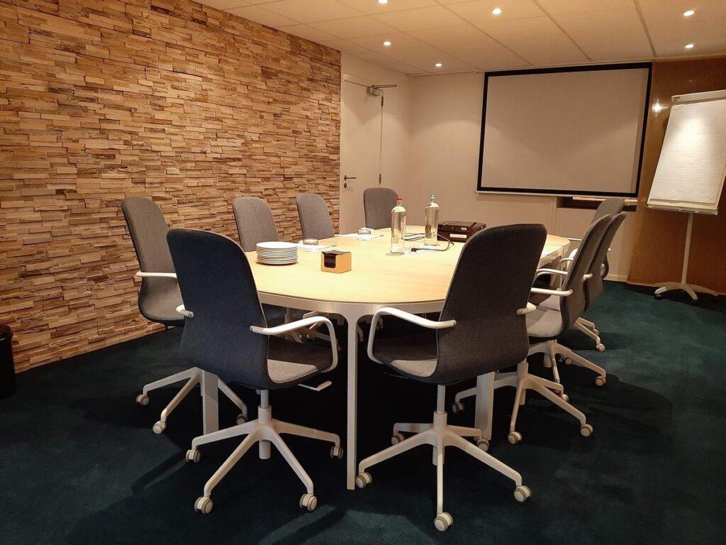 holiday-inn-express-gand-1lieu1salle-evenements.jpg