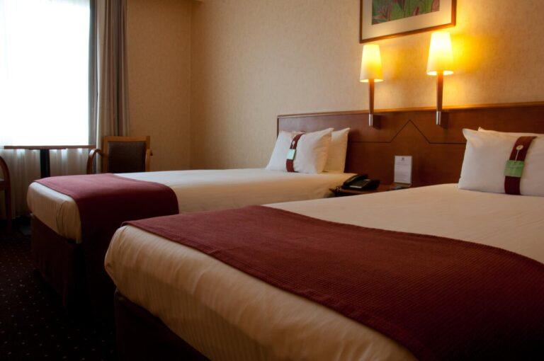holiday-inn-gent-expo-1lieu1salle-evenement.jpg