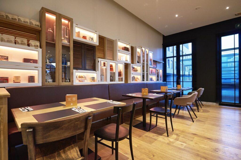 holiday-inn-hasselt-1lieu1salle-meeting.jpg
