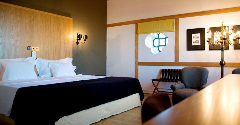 hotel-do-sado-business-nature-1lieu1salle-reunions.jpg