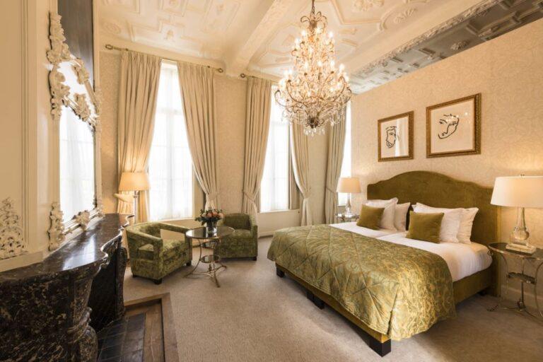 hotel-dukes-palace-1lieu1salle-reunions.jpg