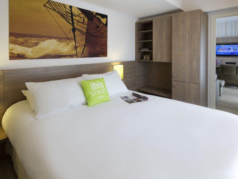 https://www.accorhotels.com/8091