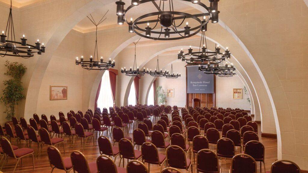kempinski-hotel-san-lawrenz-1lieu1salle-conferences.jpg