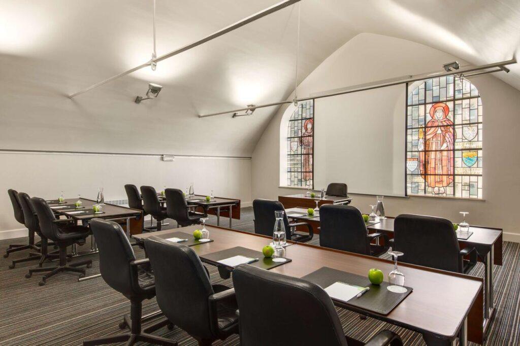 nh-brugge-hotel-1lieu1salle-meeting.jpg