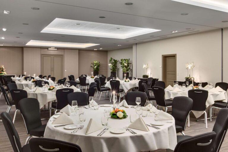 nh-brugge-hotel-1lieu1salle-meetings.jpg