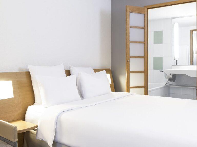 double bedroom