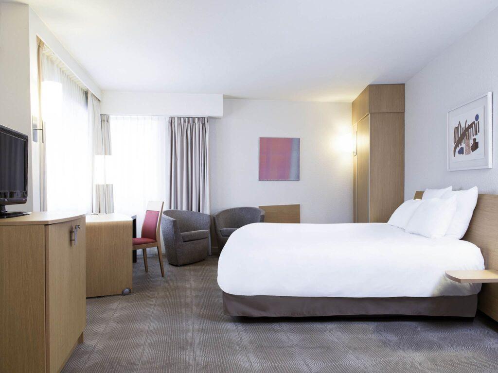 http://www.accorhotels.com/0840