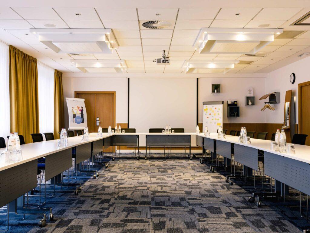 https://www.accorhotels.com/3154