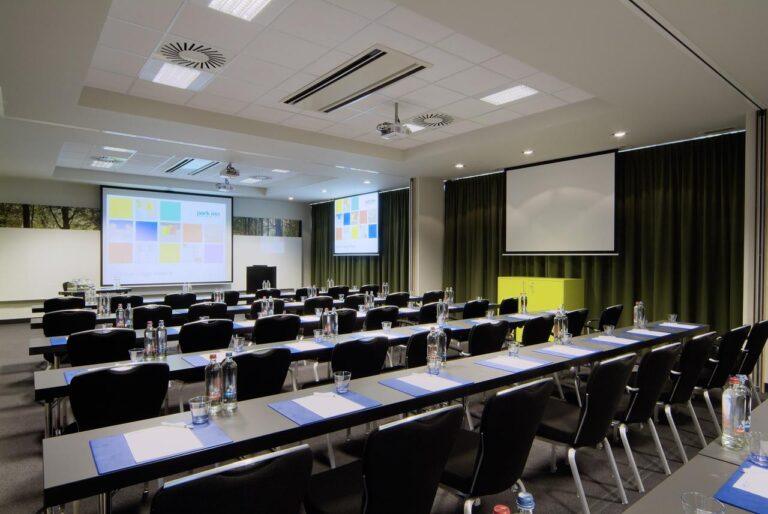park-inn-liege-airport-1lieu1salle-seminaires.jpg