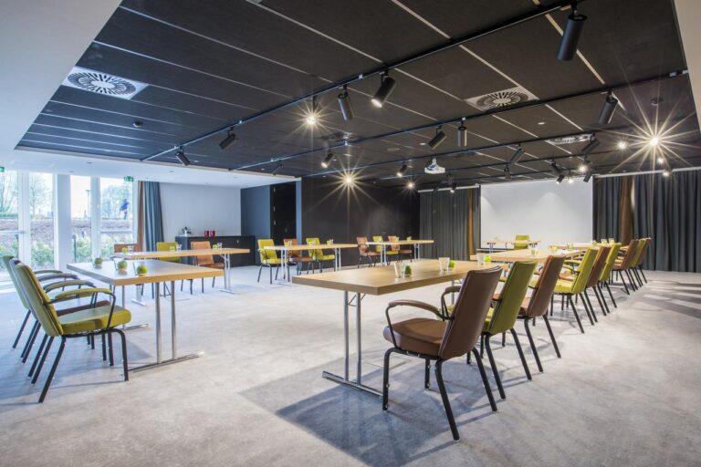 park-inn-radisson-brussels-airport-1lieu1salle-conferences.jpg