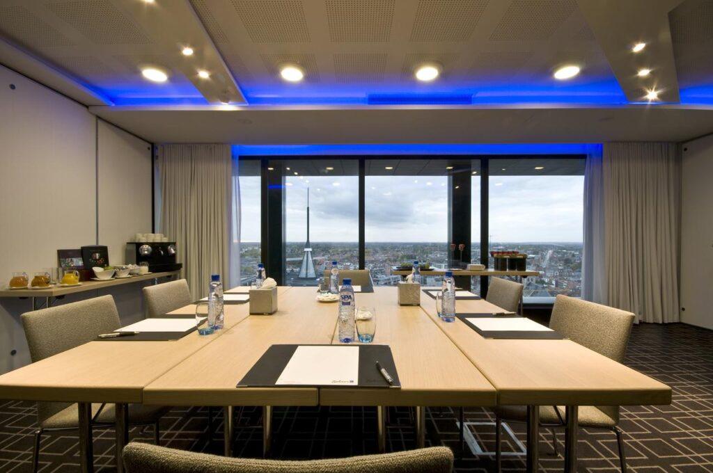 radisson-blu-hasselt-1lieu1salle-meeting.jpg