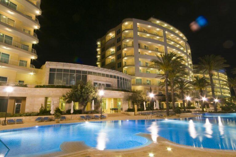 radisson-blu-resort-malta-golden-bay-1lieu1salle-reunions.jpg