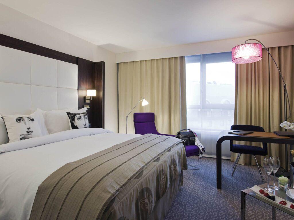 http://www.accorhotels.com/1071
