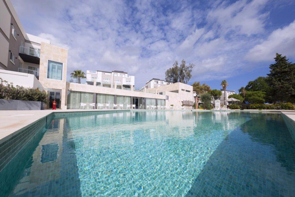 urban-valley-resort-malta-1lieu1salle-event.jpg
