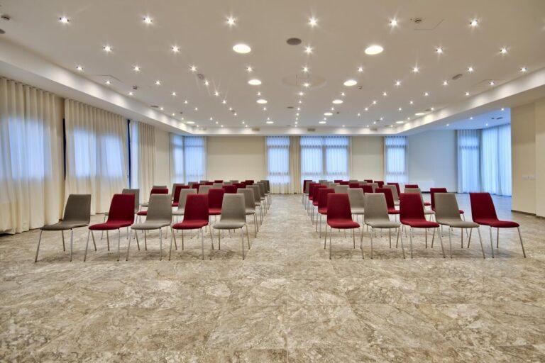 urban-valley-resort-malta-1lieu1salle-reunion.jpg