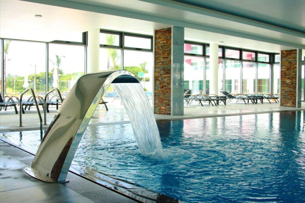 aquashow-park-hotel-1lieu1salle-seminaire.jpg