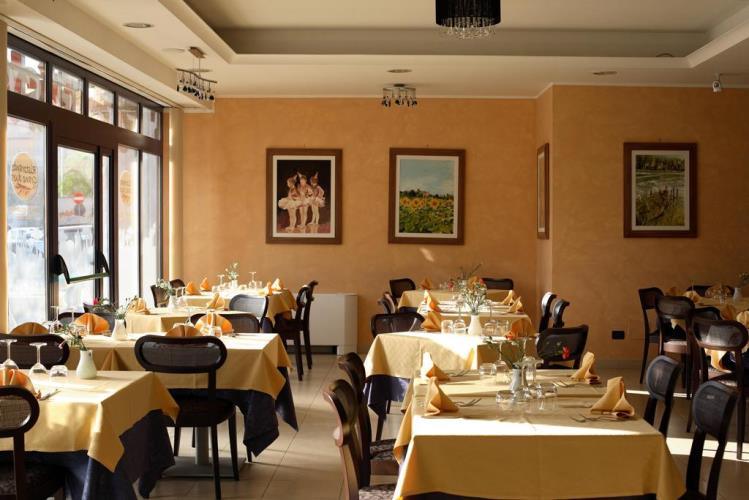 bw-blu-hotel-roma-1lieu1salle-event.jpg