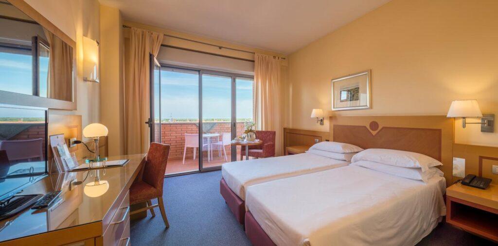 bw-hotel-i-triangoli-1lieu1salle-evenements.jpg