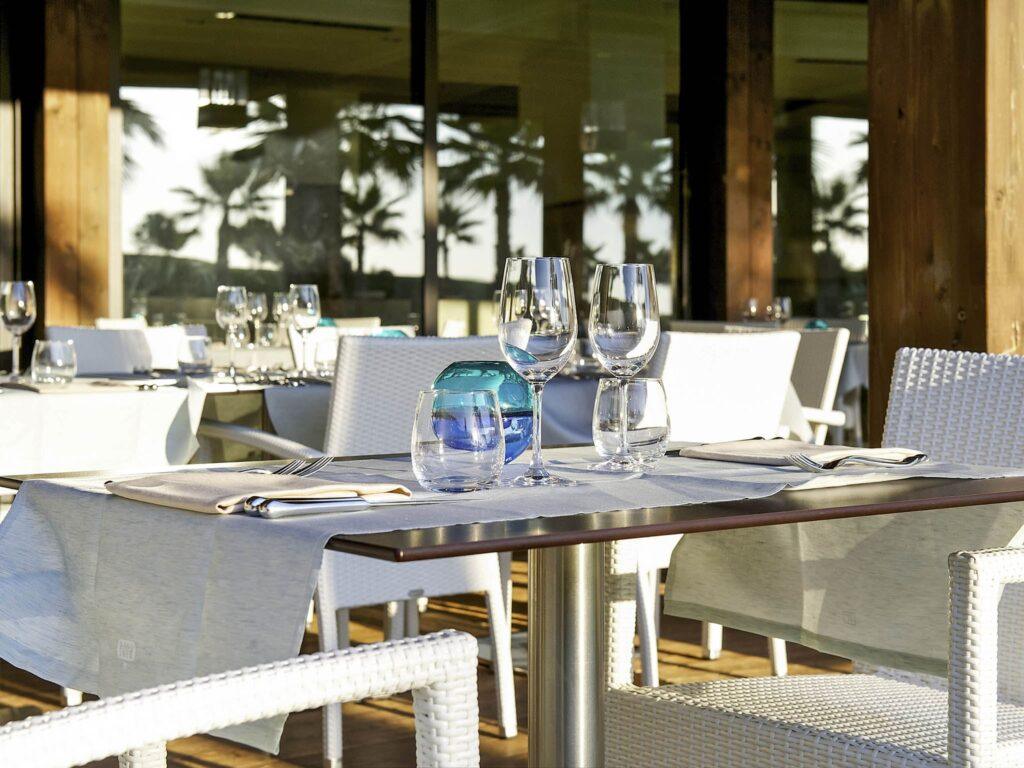 http://www.accorhotels.com/8090