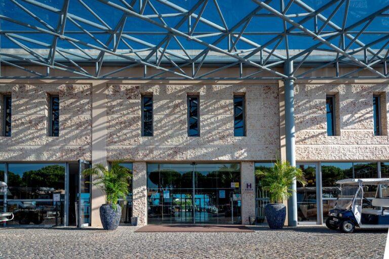grande-real-santa-eulalia-resort-1lieu1salle-events.jpg