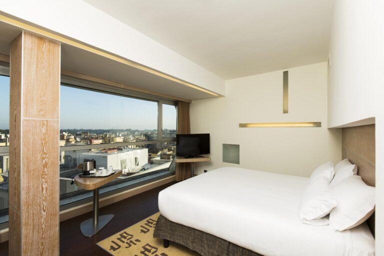 hilton-garden-inn-rome-claridge-1lieu1salle-reunions.jpg