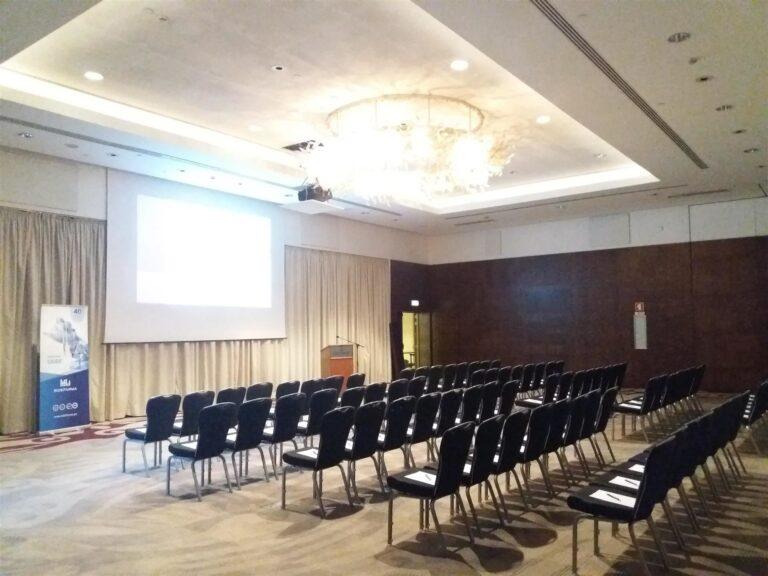 hilton-vilamoura-cascatas-1lieu1salle-conferences.jpg