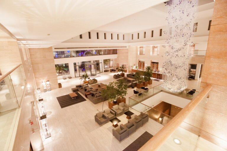 hilton-vilamoura-cascatas-1lieu1salle-evenements.jpg