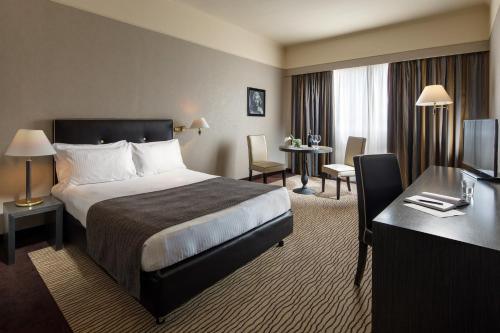 holiday-inn-rome-eur-parco-dei-medici-1lieu1salle-conference.jpg