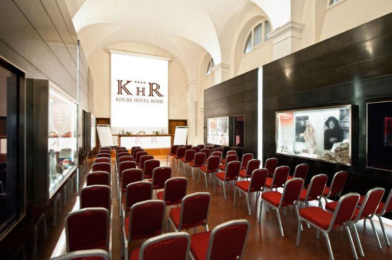 kolbe-hotel-rome-1lieu1salle-seminaire.jpg