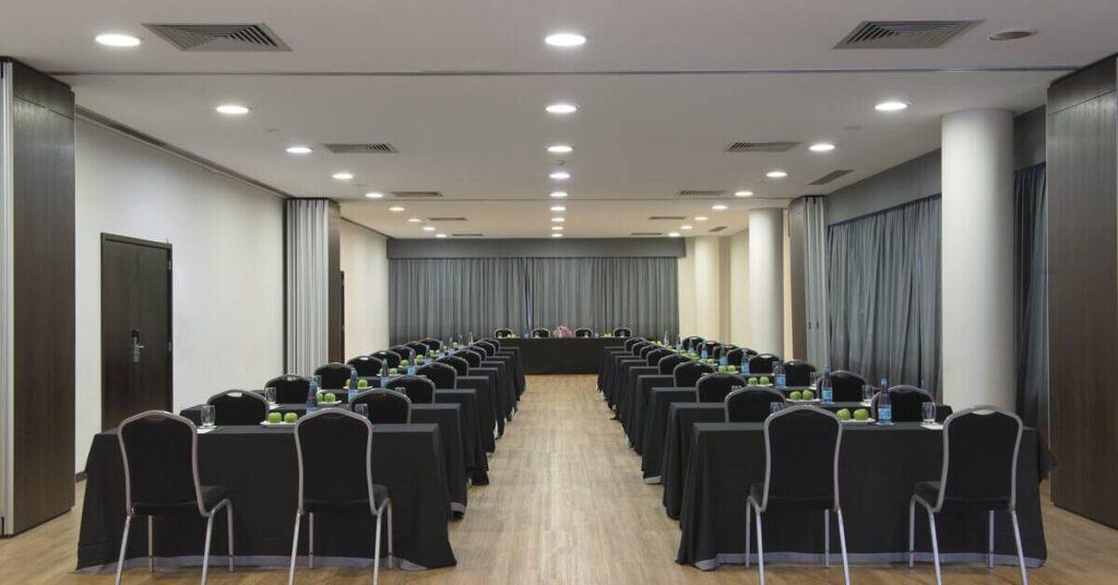 melia-ria-1lieu1salle-meetings.jpg