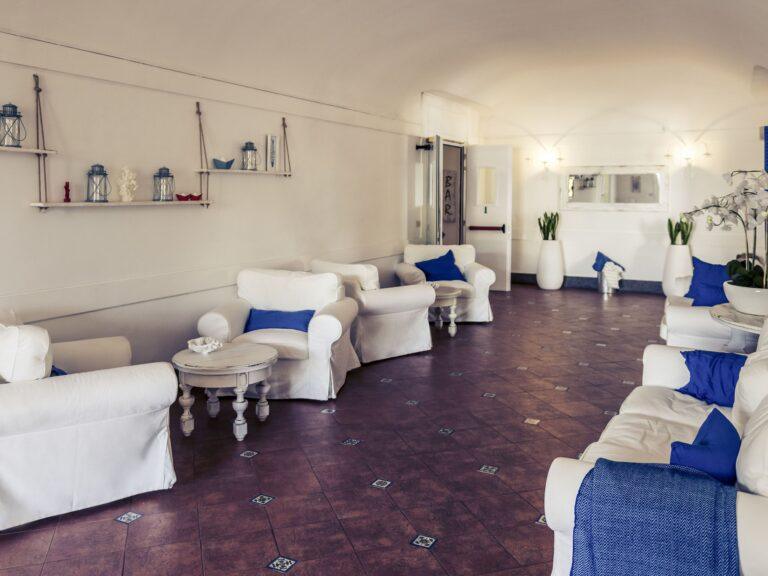 https://www.accorhotels.com/B2D2