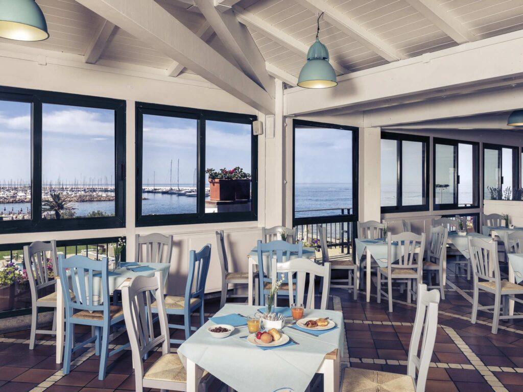 https://www.accorhotels.com/B2D2