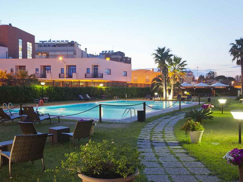 ? Leonardo Da Vinci Rome Airport Hotel (New Opening) ?