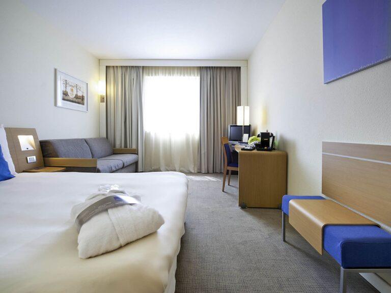 http://www.accorhotels.com/3303