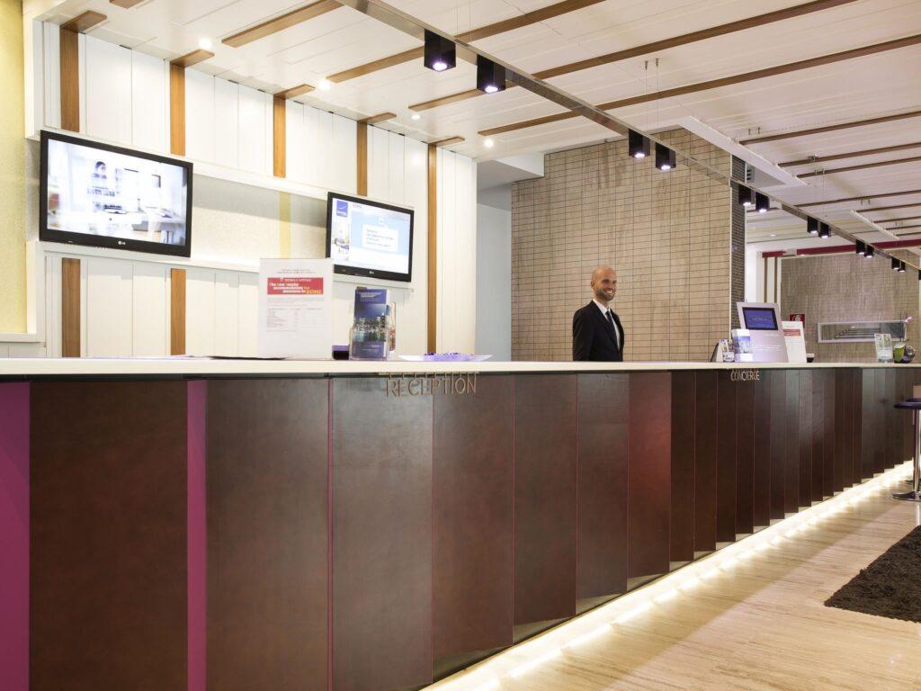 http://www.accorhotels.com/9299