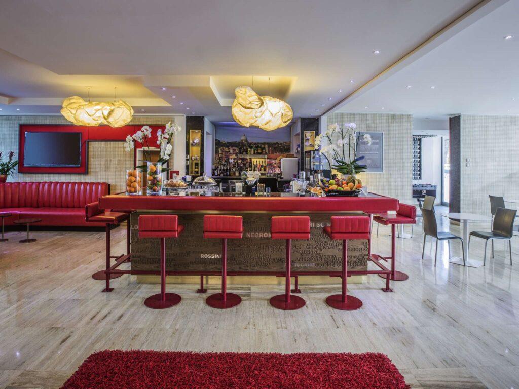 https://www.accorhotels.com/9299