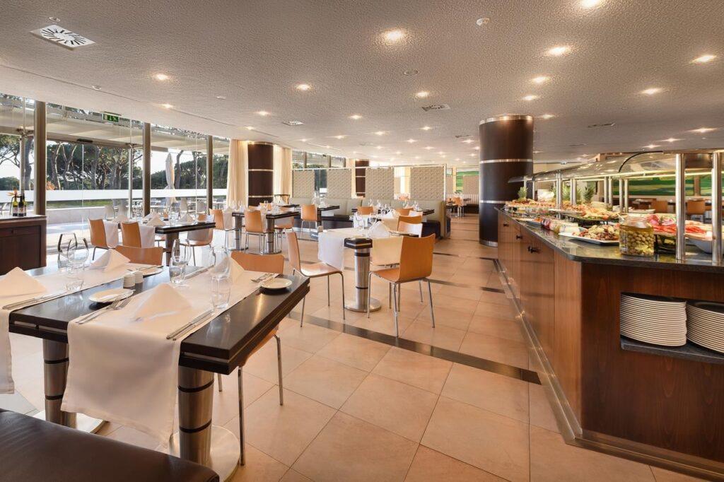 pestana-vila-sol-vilamoura-1lieu1salle-seminaire.jpg