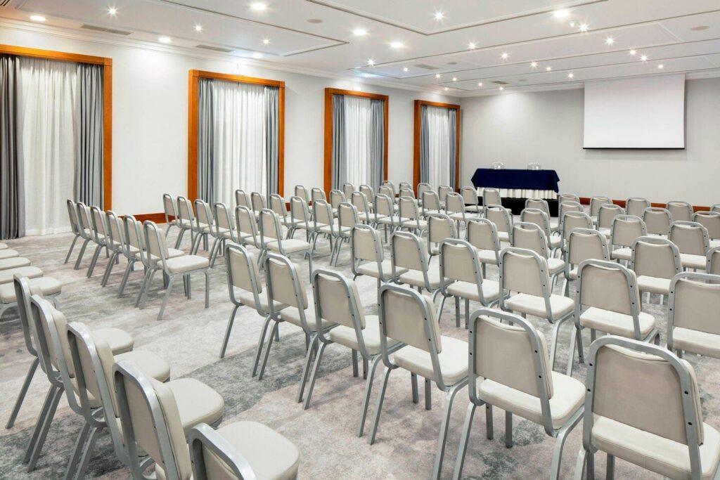 praia-rey-marriott-golf-beach-1lieu1salle-conferences.jpg