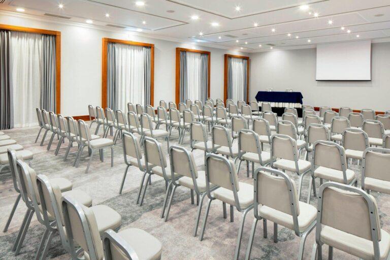 praia-rey-marriott-golf-beach-1lieu1salle-conferences.jpg