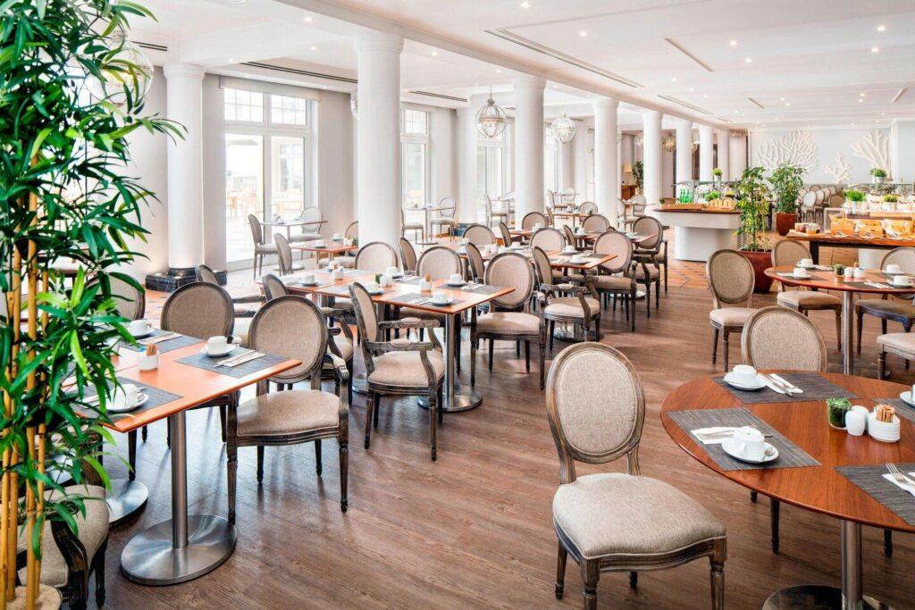 praia-rey-marriott-golf-beach-1lieu1salle-seminaires.jpg