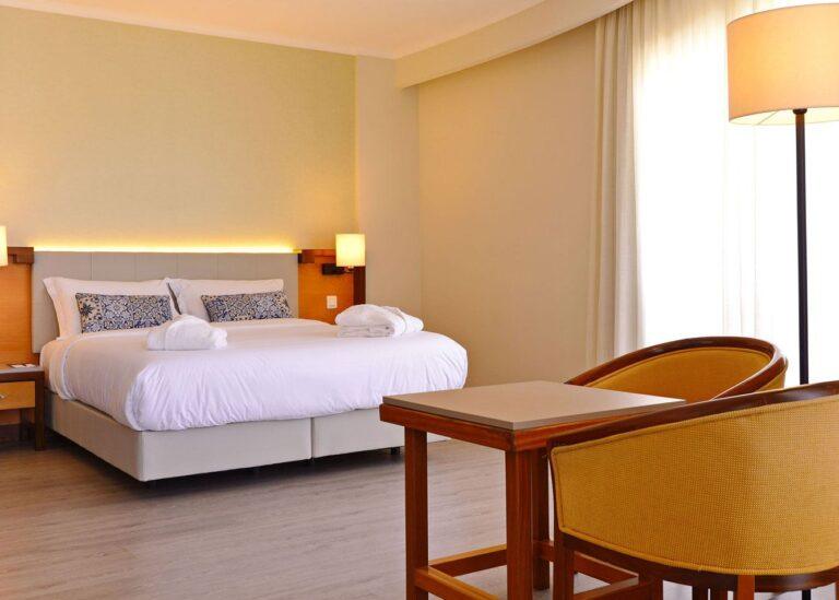 real-bellavista-hotel-spa-1lieu1salle-reunions.jpg