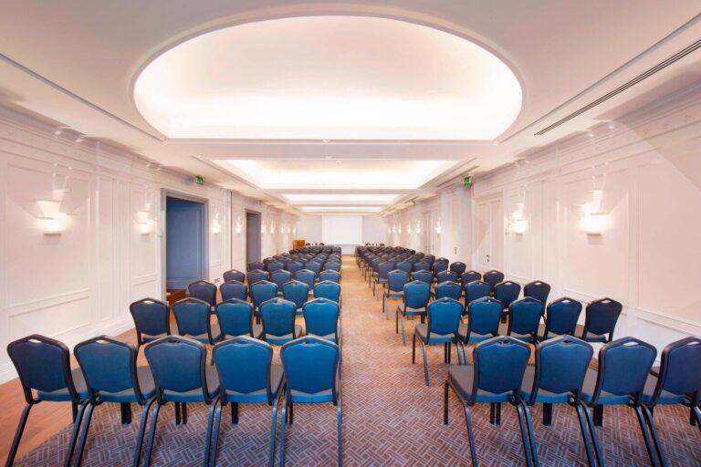 rome-marriott-grand-hotel-flora-1lieu1salle-meetings.jpg